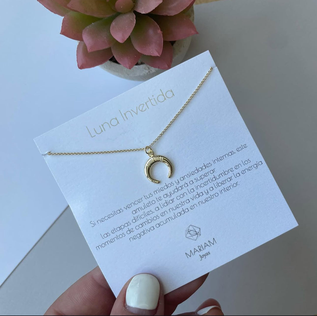 Collar Luna Invertida Gold